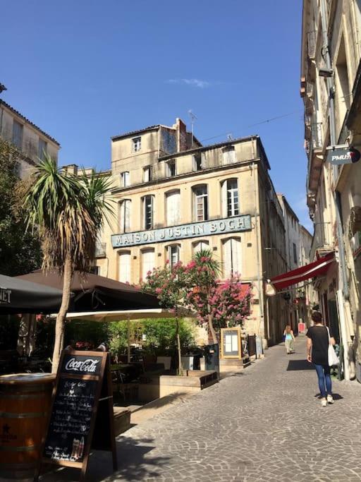 Sous Les Toits Tres Bien Place Et Climatise Apartment